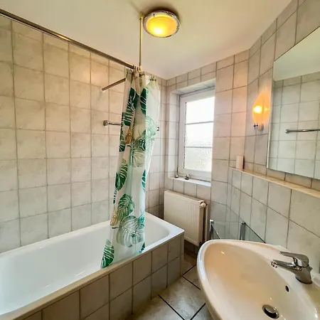 Residenz Rosengrund E15 * ビューズム